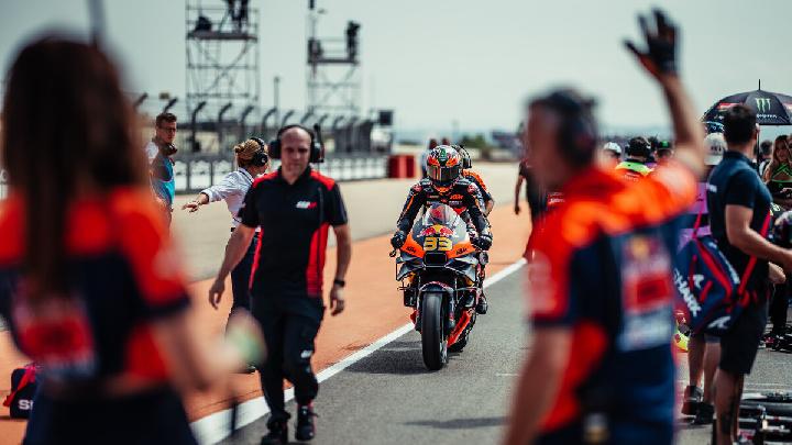 hasil-practice-motogp-jepang-2024:-brad-binder-tercepat,-marc-marquez-ke-2