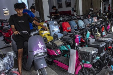 ini-sebabnya-motor-listrik-belum-populer-di-indonesia