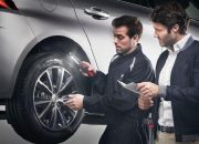 4 Tips Merawat Ban Mobil Jelang Musim Hujan