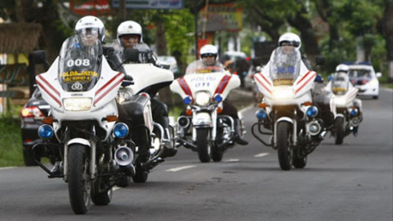 mengenal-kendaraan-yang-berhak-dapatkan-prioritas-di-jalan