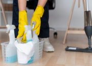 9 Tips Merawat Lantai Kayu Rumah Agar Lebih Awet