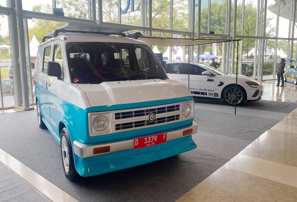 b4t-kemenperin-pamer-terobosan-kendaraan-niaga-dengan-fitur-mobile-charging