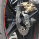 ini-fungsi-penting-rem-abs-pada-motor,-mencegah-ban-terkunci