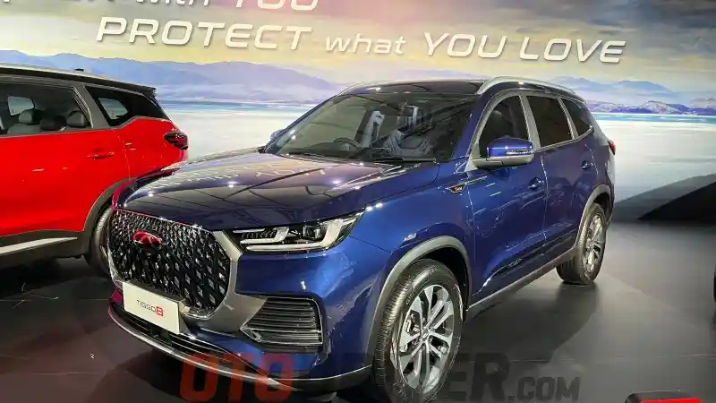 ini-dia-perbedaan-chery-tiggo-8-varian-premium-dan-comfort