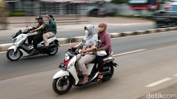 pemotor-jadi-pelanggar-lalu-lintas-tertinggi:-tak-pakai-helm-surat-tak-lengkap