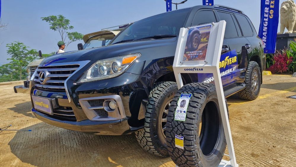 goodyear-luncurkan-ban-off-road-wrangler-duratrac-rt,-cocok-buat-suv-urban-yang-suka-main-tanah