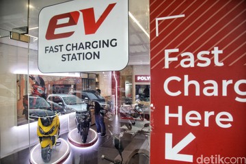 subsidi-motor-listrik-diharapkan-lanjut-tahun-depan